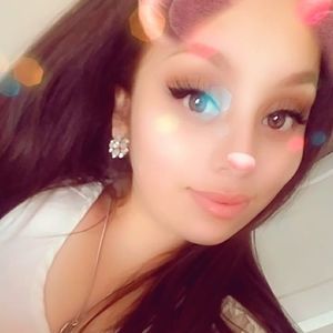 Meet your Posher, Mayra